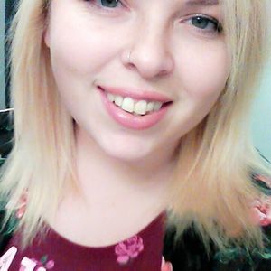 Meet your Posher, Lanae